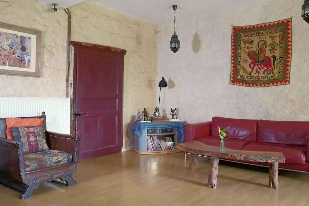 別荘 Ecologite La Riviere Éancé フランス